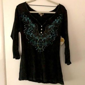Sz 1X One World top southwest design in turquoise